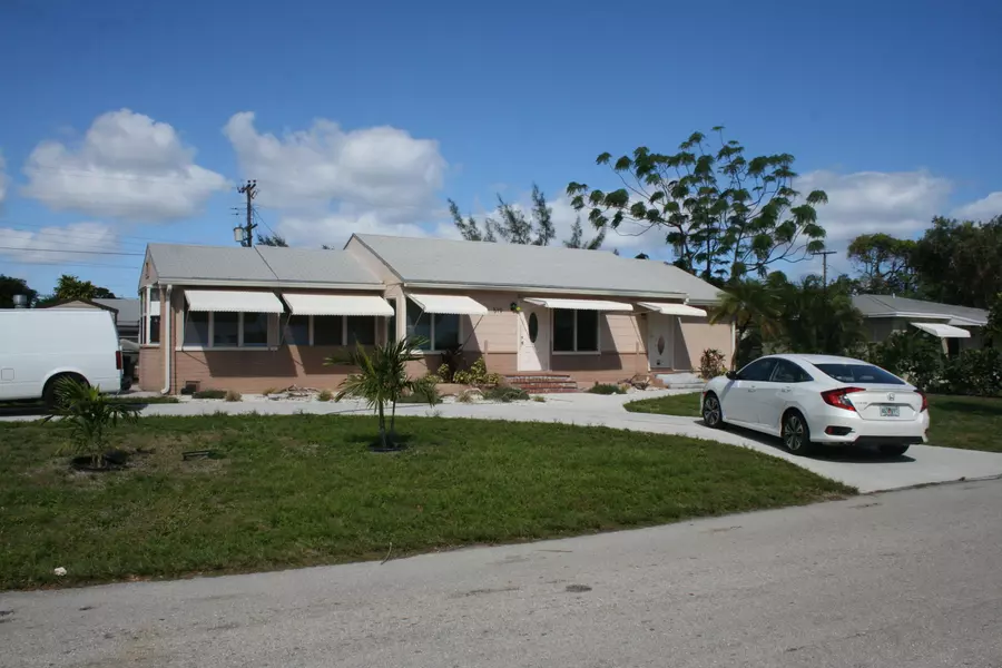 519 Minnesota ST, Lantana, FL 33462