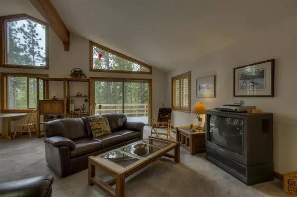 4001 Courchevel Road, Tahoe City, CA 96145