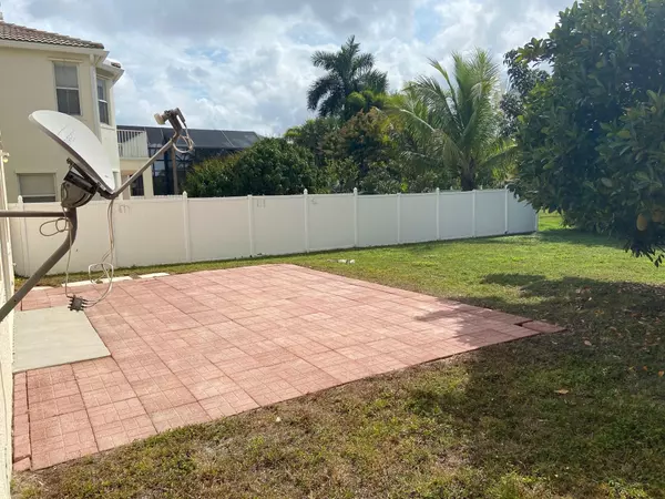 Wellington, FL 33414,9670 Wolcott PL