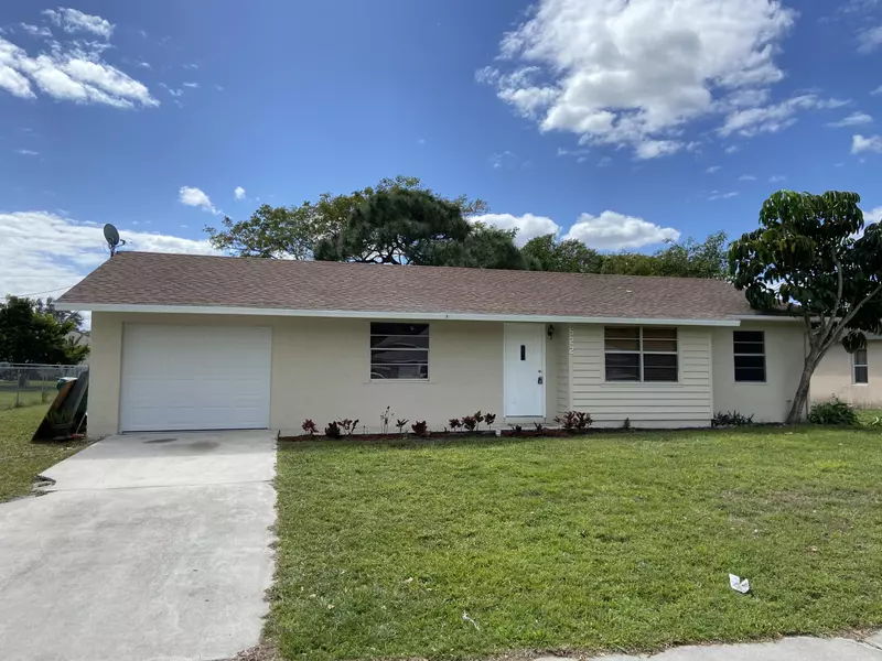 522 NW Marion AVE, Port Saint Lucie, FL 34983