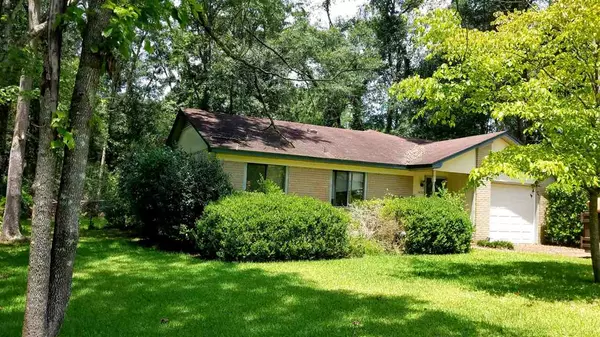 6732 Secretariat Drive, Tallahassee, FL 32309