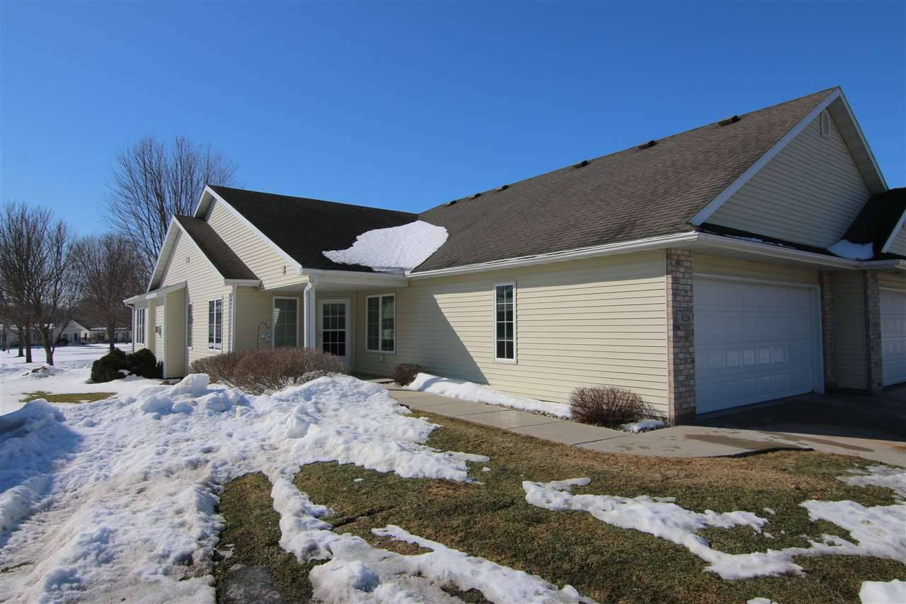 626 Springbrook Cir, Deforest, WI 53532