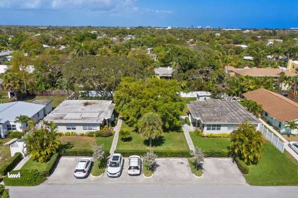 239 NE 11th ST, Delray Beach, FL 33444