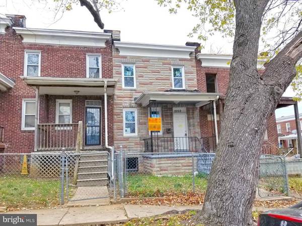 2202 W LANVALE ST, Baltimore, MD 21216