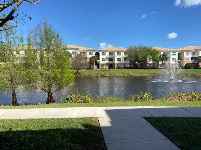 Palm Beach Gardens, FL 33418,9108 W Myrtlewood CIR