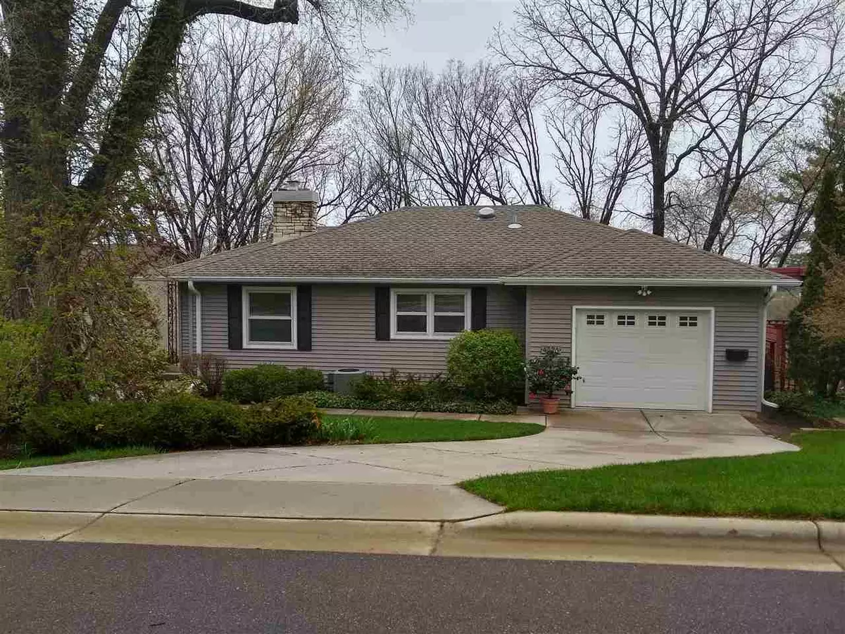 Madison, WI 53705,4324 Hillcrest Cir