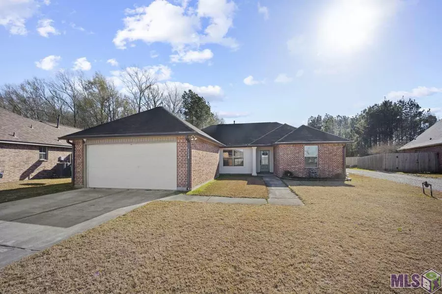 11320 BUCKINGHAM AVE, Denham Springs, LA 70726