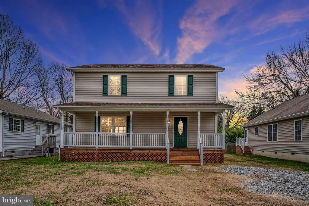 Colonial Beach, VA 22443,204 5TH ST