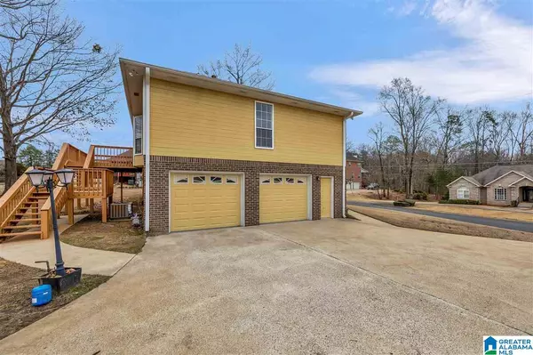 Pleasant Grove, AL 35127,1382 ROCK CREEK LANE