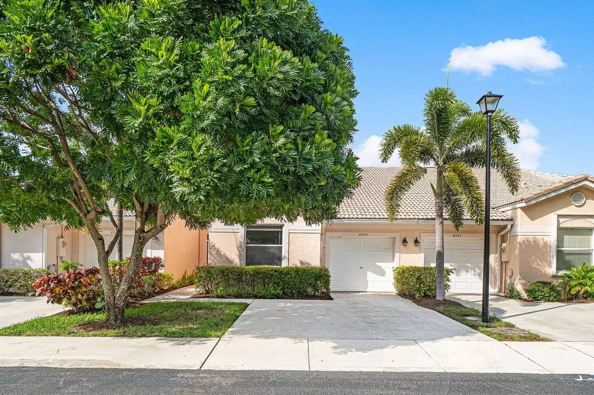 Delray Beach, FL 33445,2437 S Coral Trace CIR