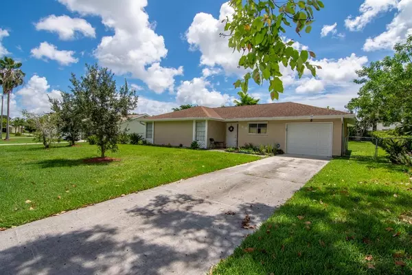 Port Saint Lucie, FL 34953,758 SW Belmont CIR