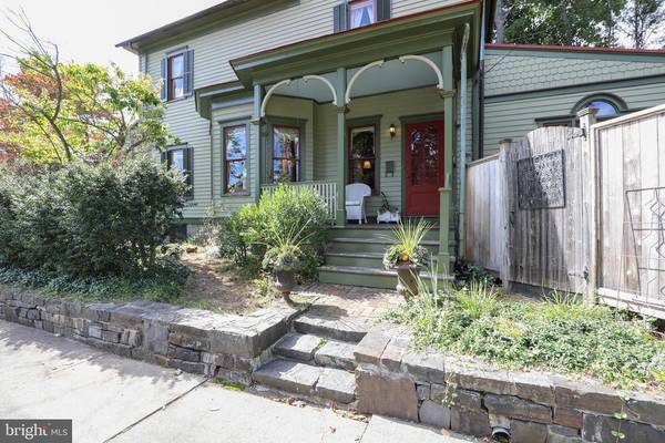 90 W BRIDGE ST, New Hope, PA 18938