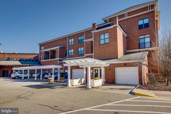 9020 LORTON STATION BLVD #1-108, Lorton, VA 22079