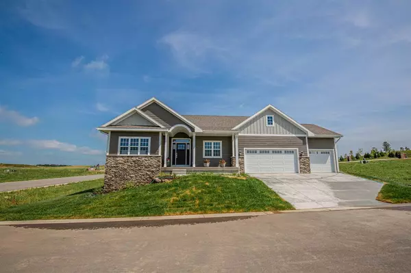 Waunakee, WI 53597,5830 Eagle Prairie Ct