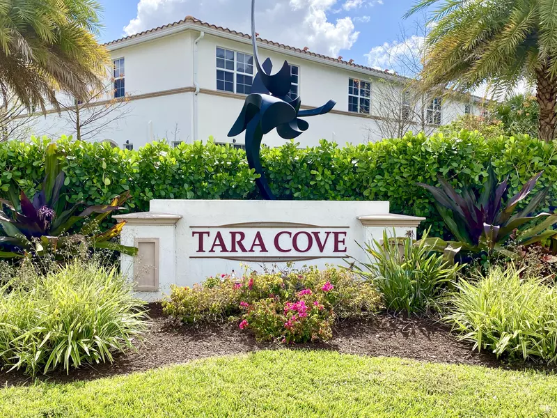 4606 Tara Cove WAY, West Palm Beach, FL 33417