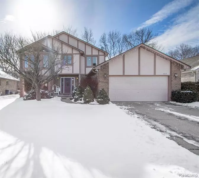 398 DAYLILY Drive, Rochester Hills, MI 48307 5216