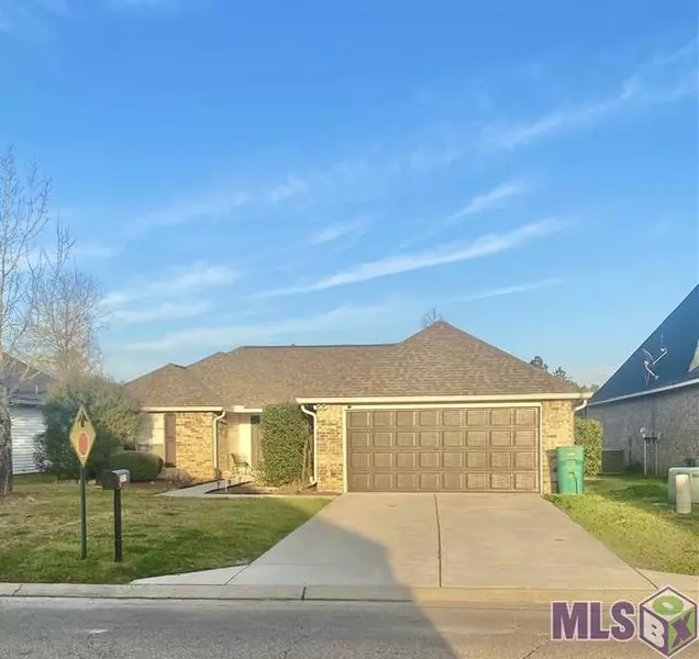 26110 WILLOW WOOD ST, Denham Springs, LA 70726