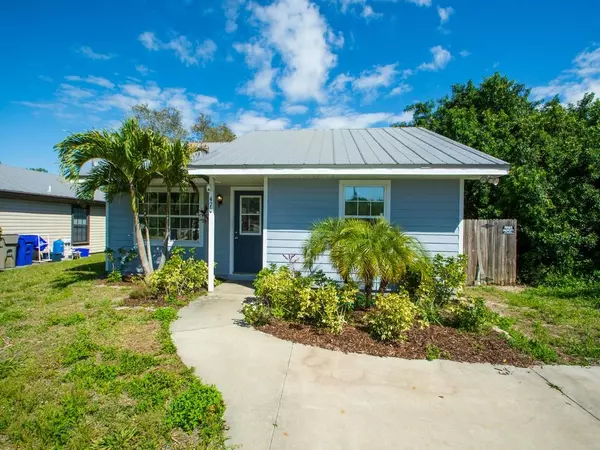 Vero Beach, FL 32962,470 SW 13th PL