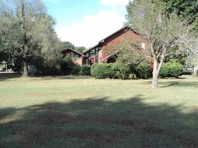 82 ELLIS RD, Milledgeville, TN 38359