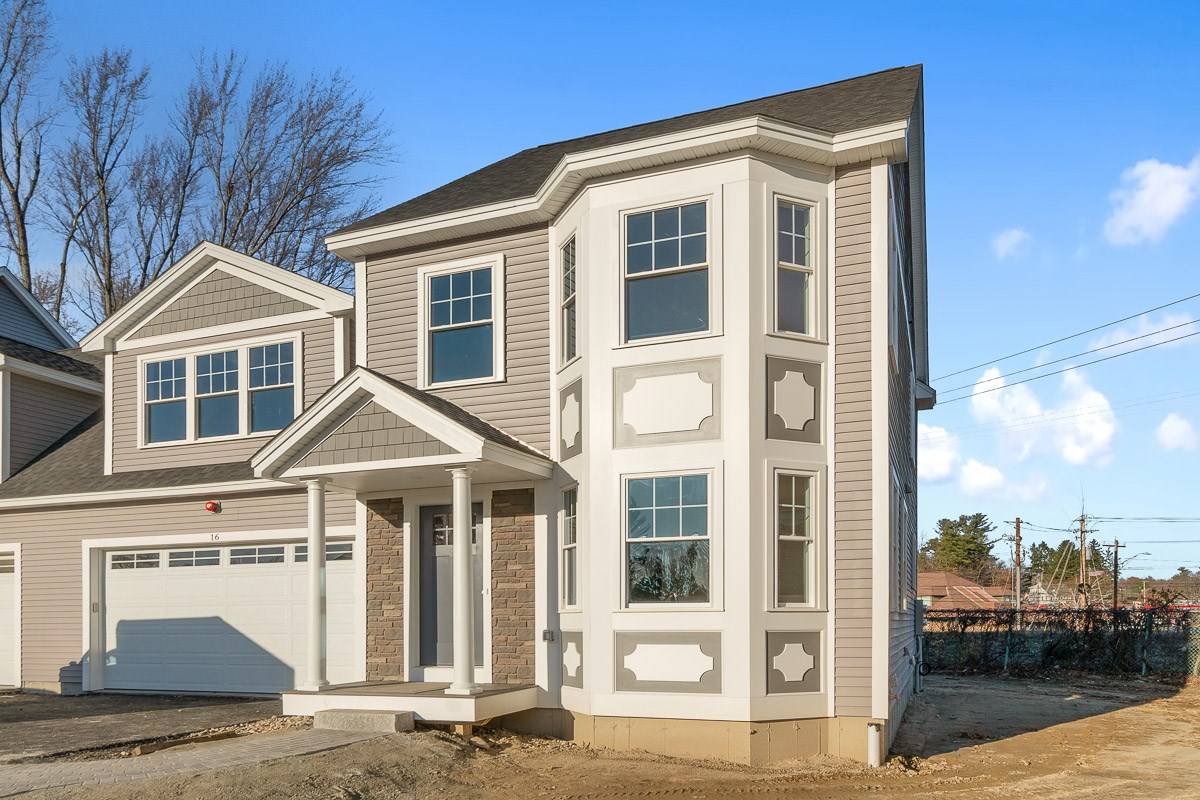 Salem, NH 03079,1 Sienna DR #38