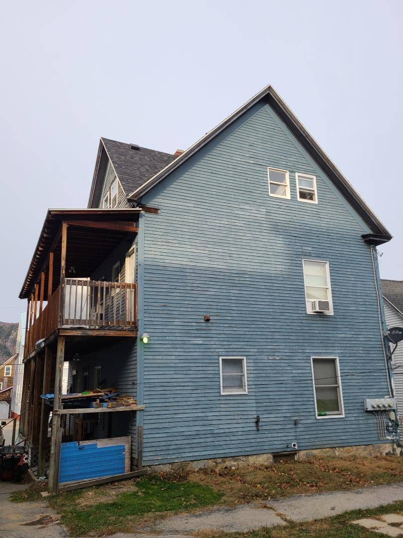 Berlin, NH 03570,518 Burgess ST