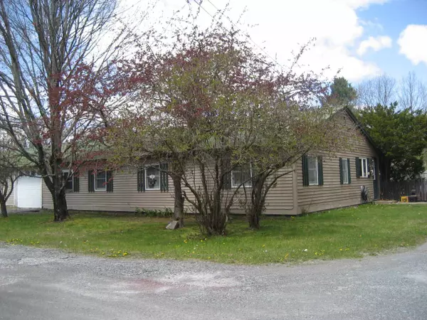 Brandon, VT 05733,855 North ST