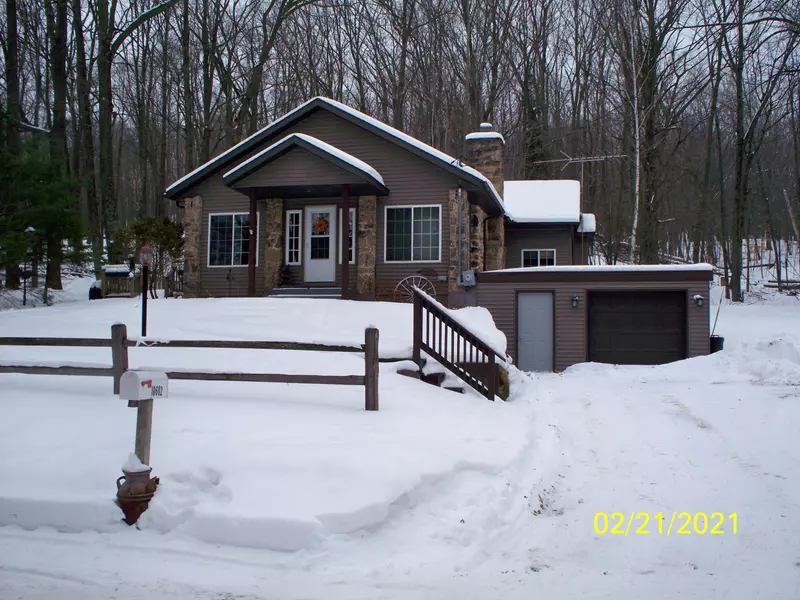 10609 W Rost Lake Road, Brazeau, WI 54112