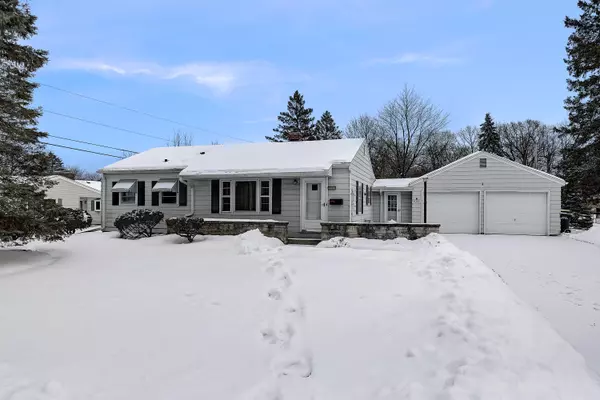 West Bend, WI 53095,1123 Eder Ln