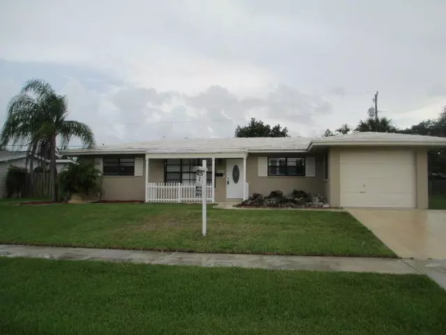 428 Gulf RD, North Palm Beach, FL 33408