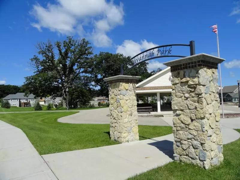 244 Stone Bridge Cir, Deerfield, WI 53531