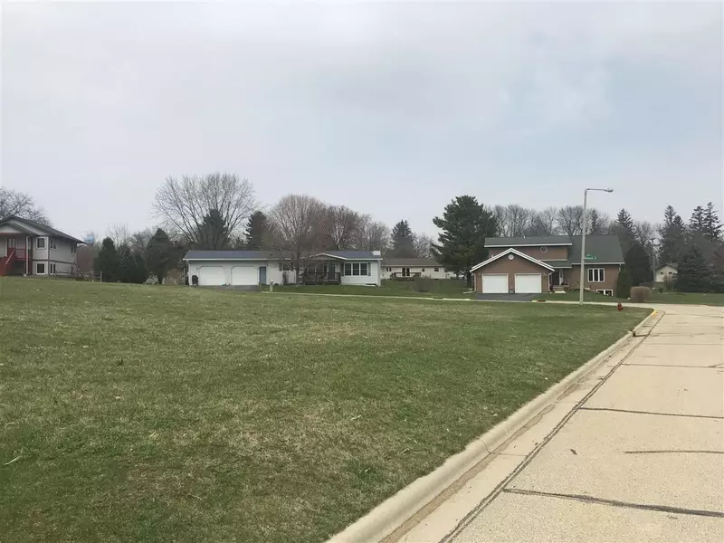 Lot 6 Mound View St, Cobb, WI 53526