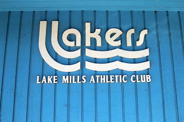 Lake Mills, WI 53551,111-113 S Main St