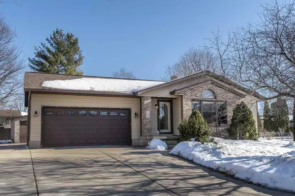 705 Cumberland Ct, Deforest, WI 53532