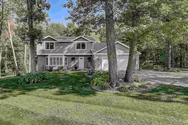 Verona, WI 53593,7790 Cherry Wood Ln