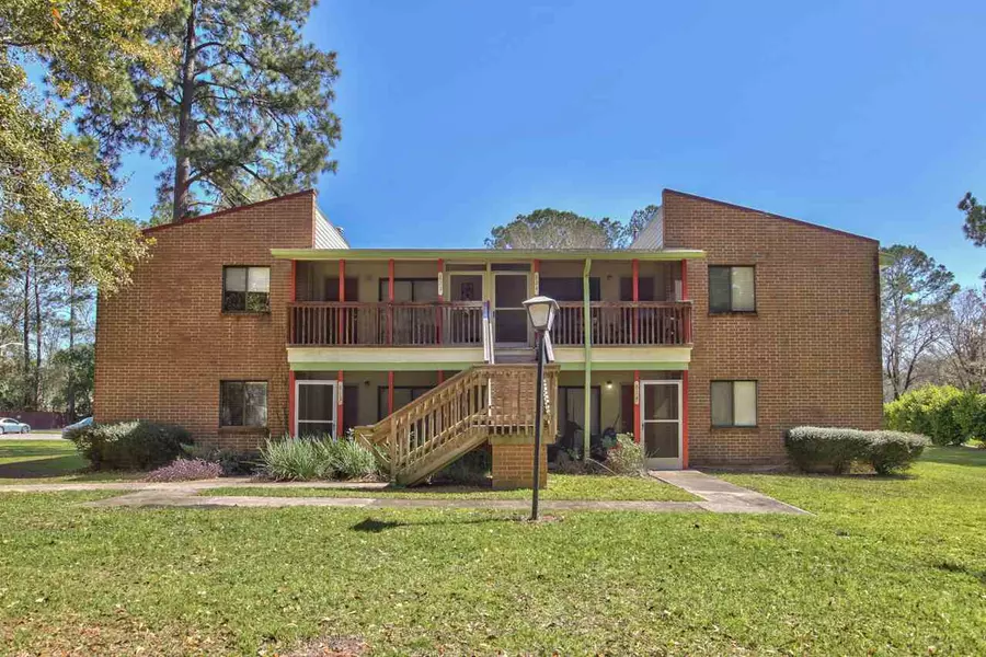 317 Mabry Street #824, Tallahassee, FL 32304