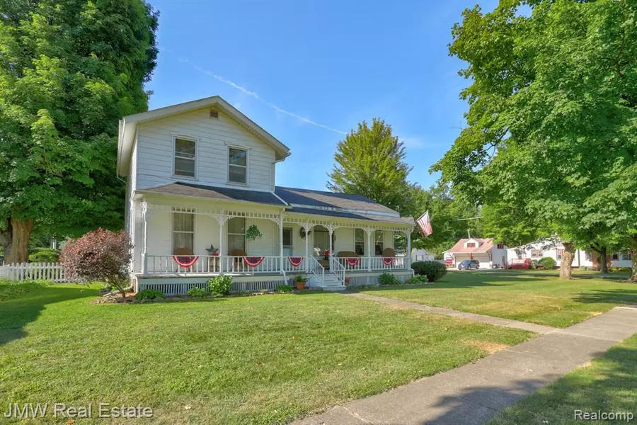 211 W MAIN Street, Otisville, MI 48463 9438