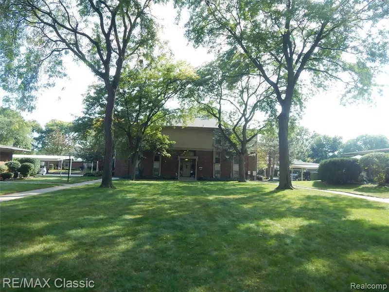 22343 KINYON Street, Taylor, MI 48180