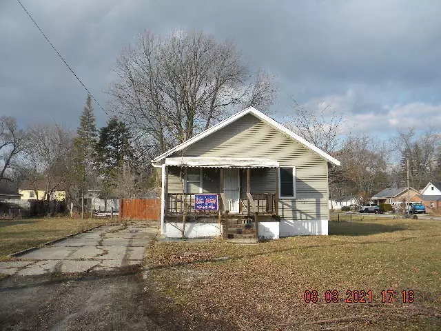 2475 Bewick, Saginaw, MI 48601