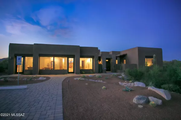 Oro Valley, AZ 85755,1240 W Placita La Greda