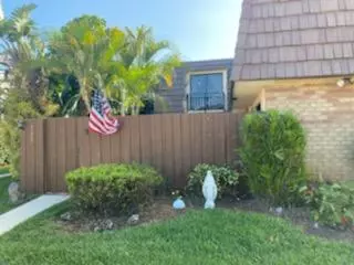 Palm Springs, FL 33461,992 Springdale CIR