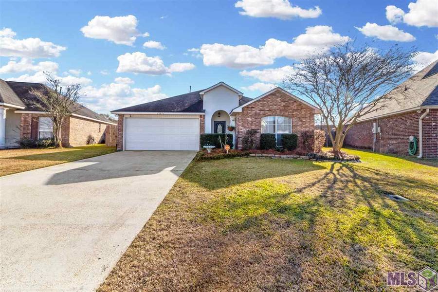 23898 WATERFORD CT, Denham Springs, LA 70726