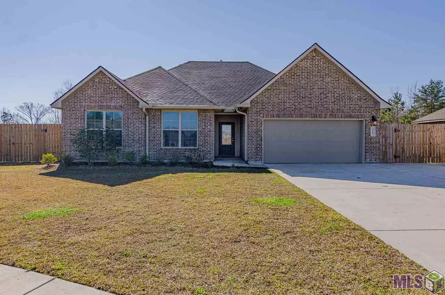 42192 EAGLES VIEW LN, Prairieville, LA 70769