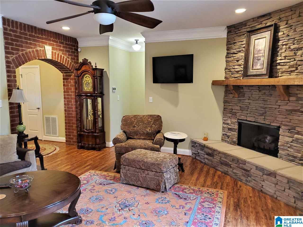 Hanceville, AL 35077,1216 1ST AVENUE S