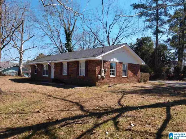 Clanton, AL 35045,509 BROOKWOOD DRIVE