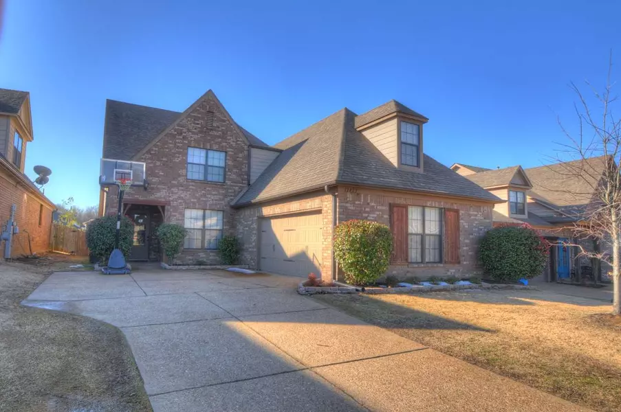 12423 WARREN RIDGE LN, Arlington, TN 38002