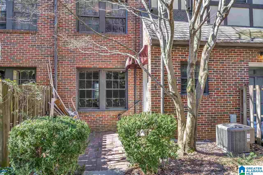 2501 MONTEVALLO ROAD #D, Mountain Brook, AL 35223