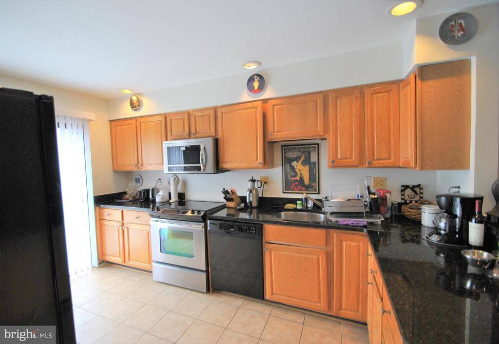 Reston, VA 20191,2057 WETHERSFIELD CT