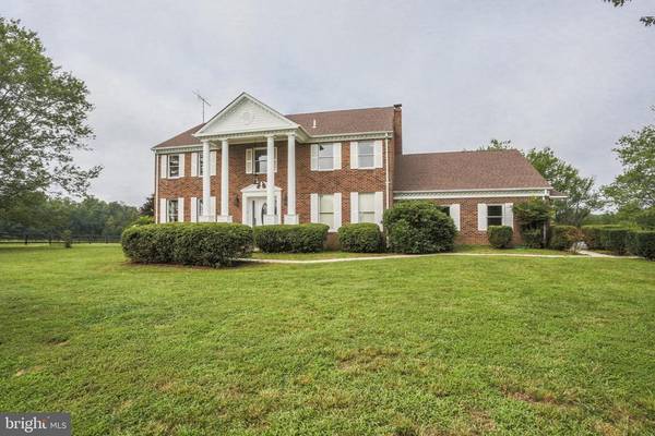 4162 WATERFORD RD, Amissville, VA 20106