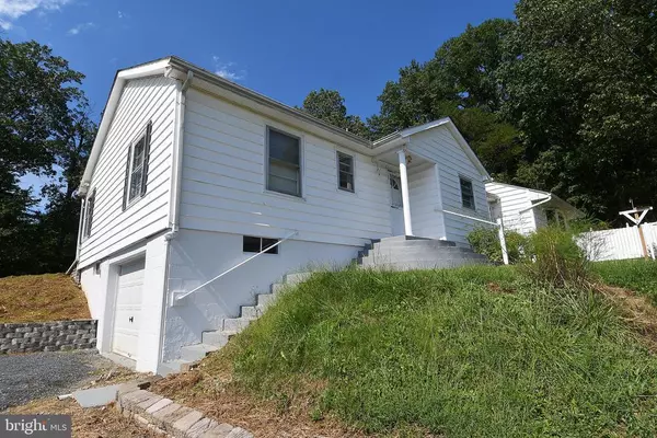 Berkeley Springs, WV 25411,4554 MARTINSBURG