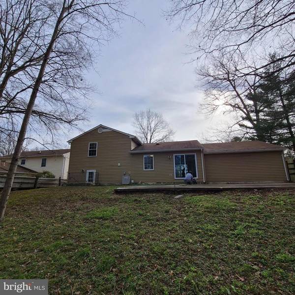 Waldorf, MD 20602,3088 HUNTINGTON CIR